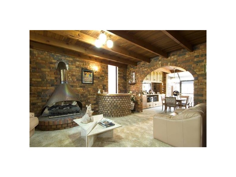 13 Cotentin Rd, Belrose NSW 2085