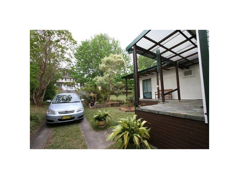 17 Sorlie Road, Frenchs Forest NSW 2086