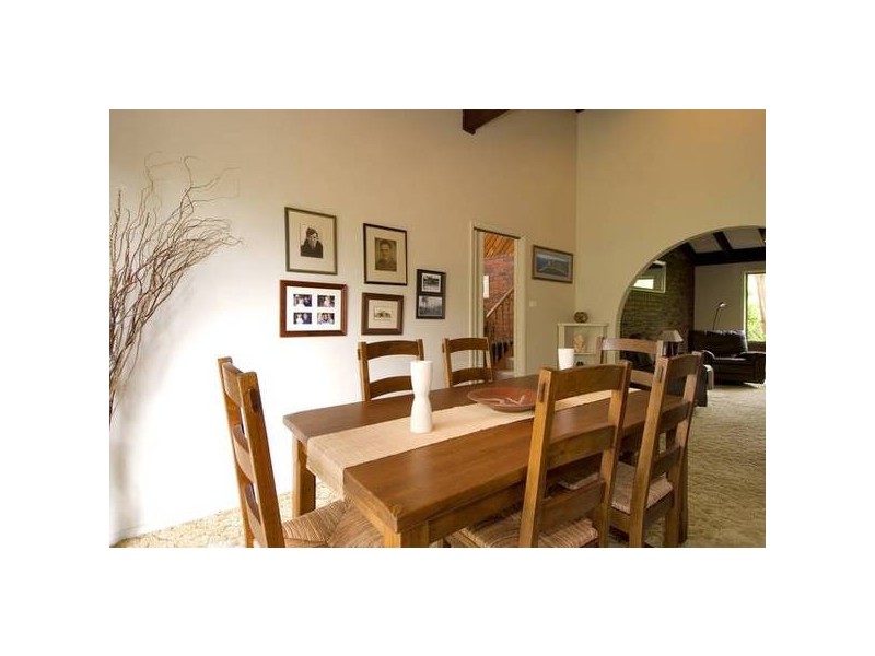 2 Burrswood Close, Belrose NSW 2085