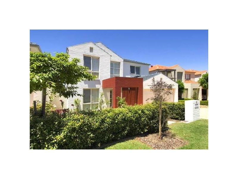 8 Vista Street, Belrose NSW 2085