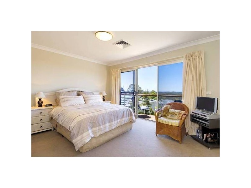 8 Vista Street, Belrose NSW 2085