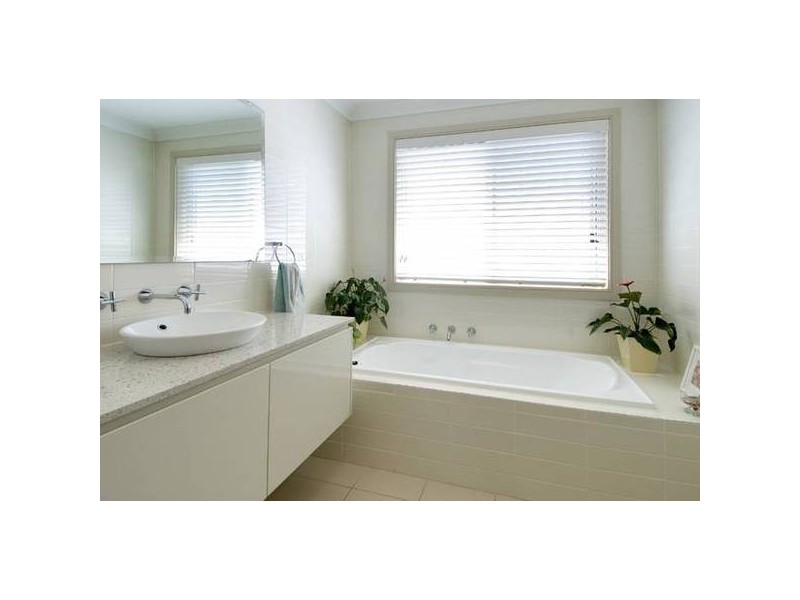 8 Vista Street, Belrose NSW 2085