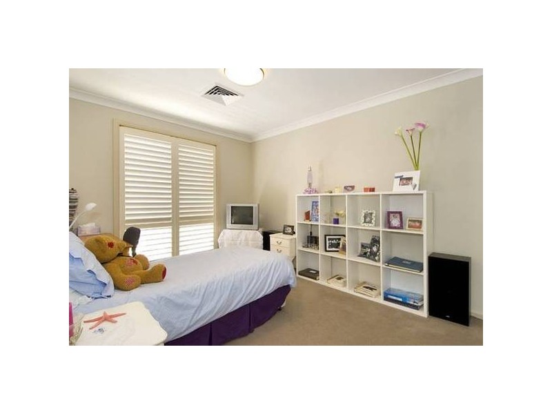 8 Vista Street, Belrose NSW 2085