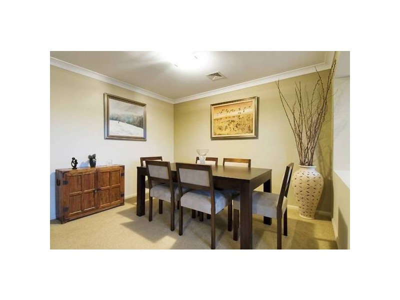 8/11 NIVEN PLACE, Belrose NSW 2085