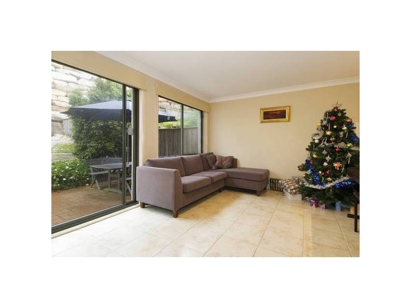 8/11 NIVEN PLACE, Belrose NSW 2085