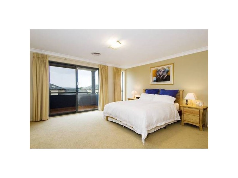 8/11 NIVEN PLACE, Belrose NSW 2085