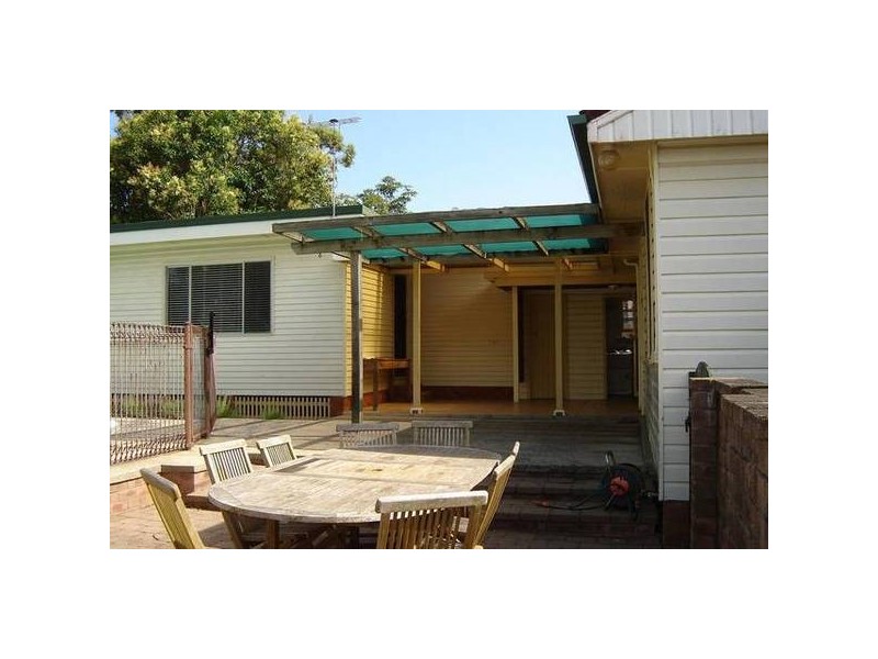 3 EDINBURGH ROAD, Forestville NSW 2087