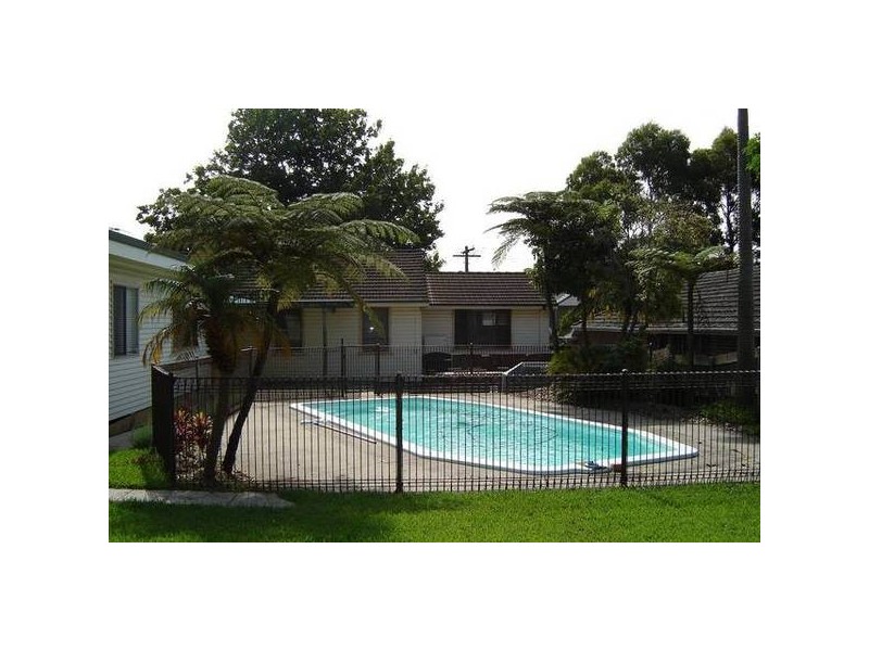 3 EDINBURGH ROAD, Forestville NSW 2087