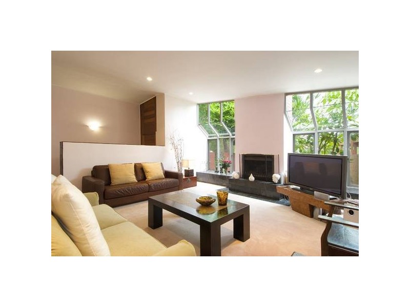 6 Angel Place, Forestville NSW 2087