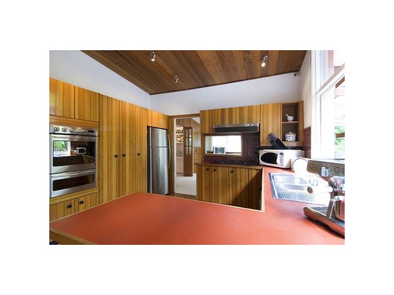 6 Angel Place, Forestville NSW 2087