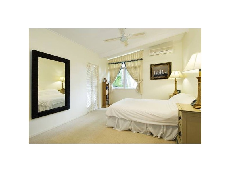 6 Angel Place, Forestville NSW 2087