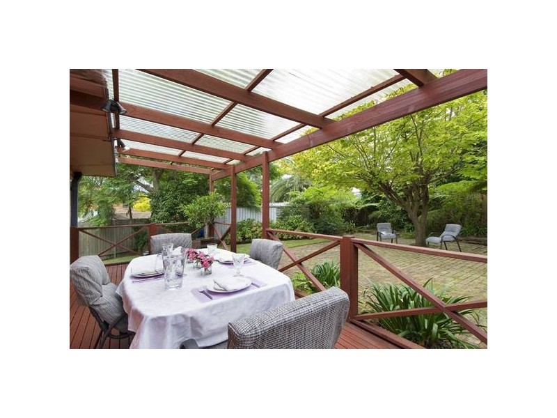 6 Angel Place, Forestville NSW 2087