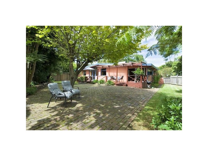 6 Angel Place, Forestville NSW 2087