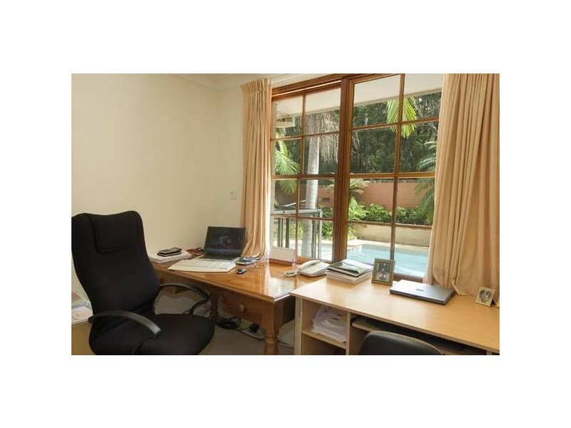 33 Pound Avenue, Frenchs Forest NSW 2086