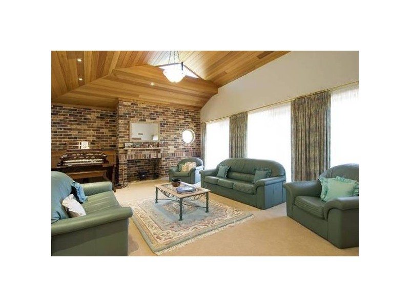 23 Karalta Crescent, Belrose NSW 2085