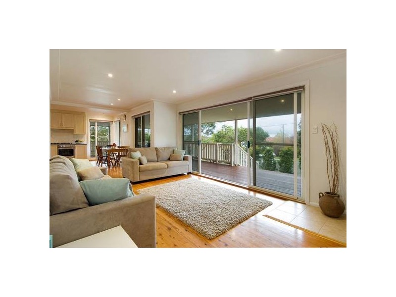 2 Dixon Avenue, Frenchs Forest NSW 2086