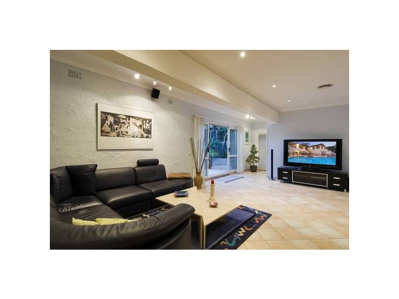 38 Sir Thomas Mitchell Drive, Davidson NSW 2085