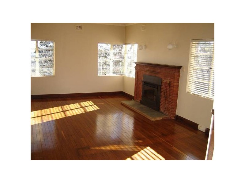 42 GRACE AVENUE, Frenchs Forest NSW 2086