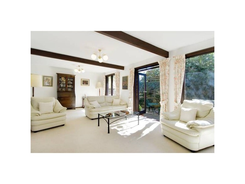 10 Nyorie Place, Frenchs Forest NSW 2086