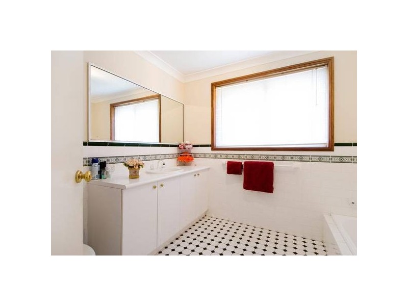 84J Haigh Avenue, Belrose NSW 2085