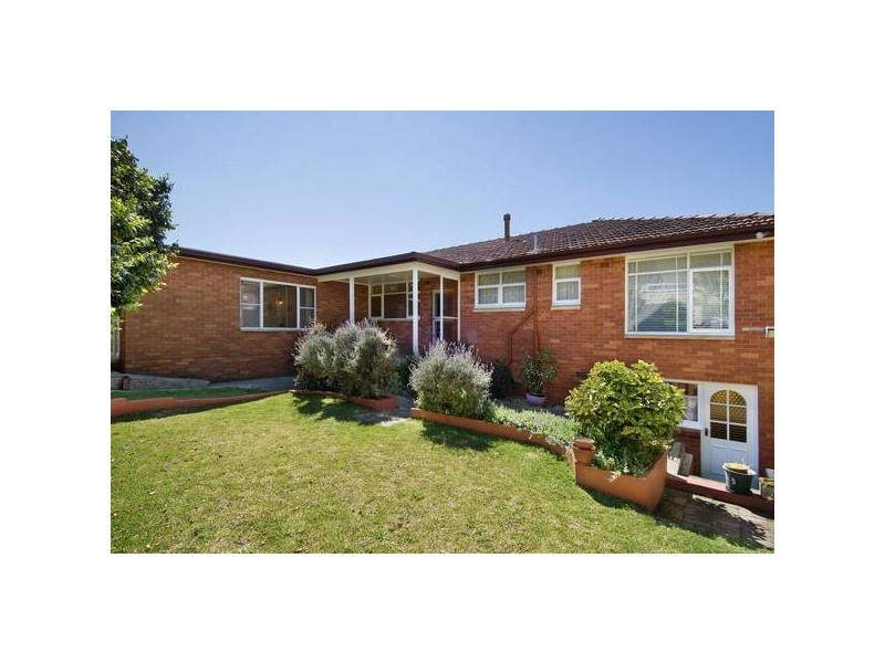 3 Banyeena Place, Belrose NSW 2085