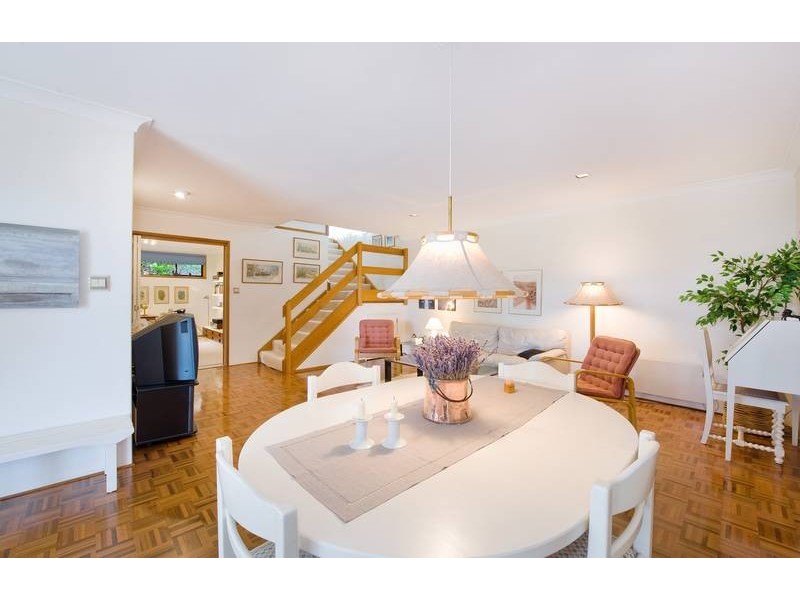 4 Busby Place, Frenchs Forest NSW 2086