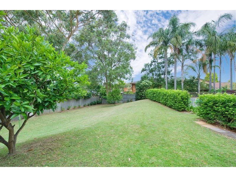 4 Busby Place, Frenchs Forest NSW 2086