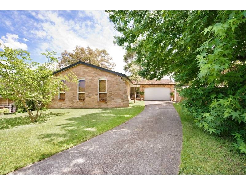 10 Burrswood Close, Belrose NSW 2085