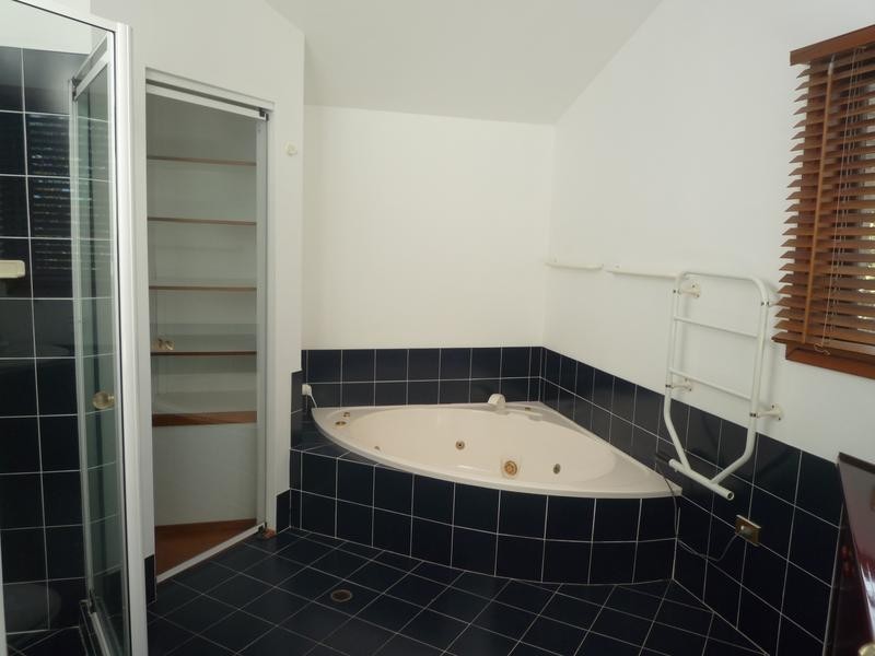 50 TRENTBRIDGE AVENUE, Belrose NSW 2085