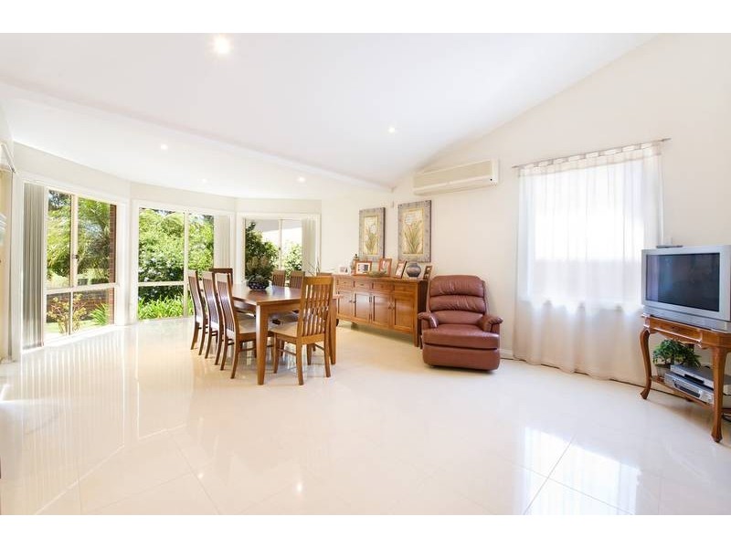 16 Andove Street, Belrose NSW 2085