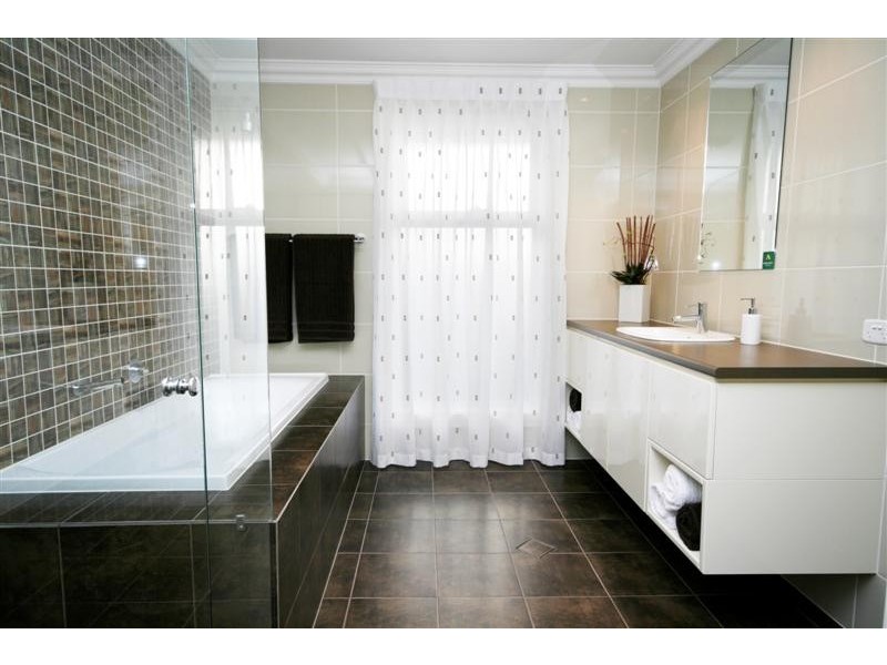 464 The Boulevard, Flagstaff Hill SA 5159