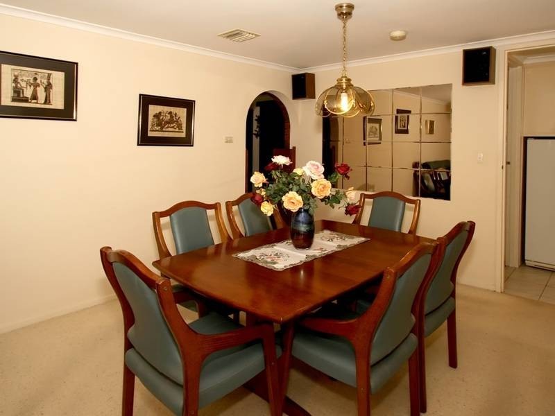 9 Anne Court, Happy Valley SA 5159