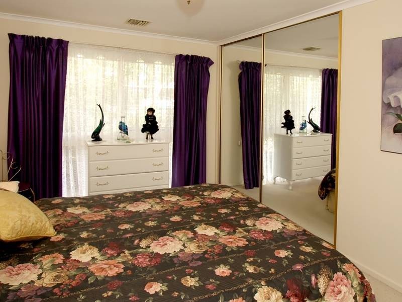 9 Anne Court, Happy Valley SA 5159