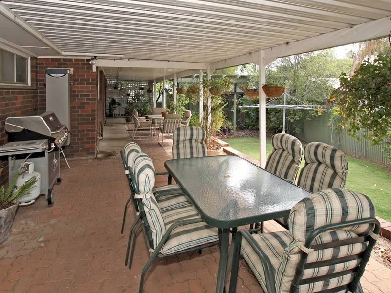 9 Anne Court, Happy Valley SA 5159