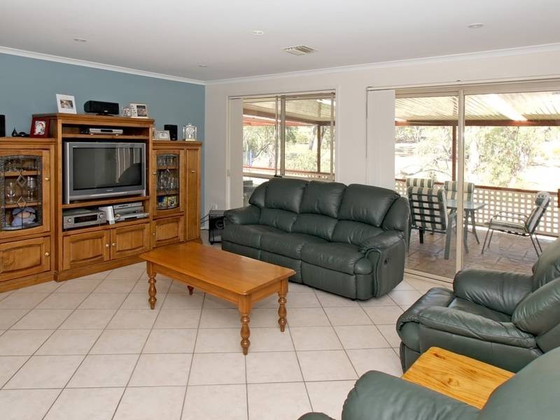 50 Miller Drive, Happy Valley SA 5159