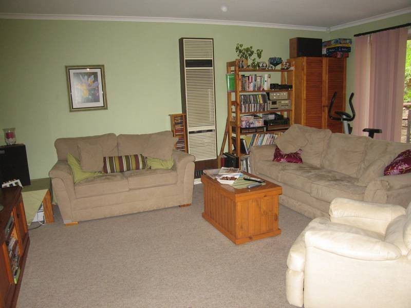 33 Banksia Road, Aberfoyle Park SA 5159