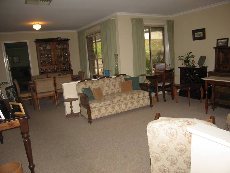 33 Banksia Road, Aberfoyle Park SA 5159