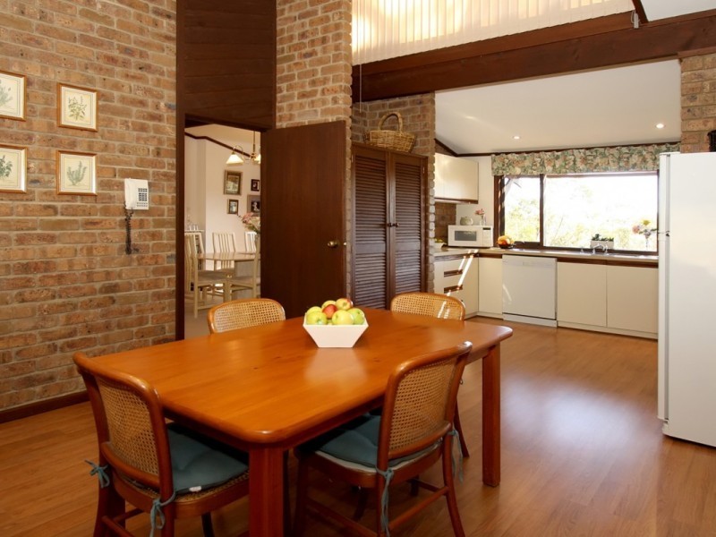 94 Broadmeadow Drive, Flagstaff Hill SA 5159