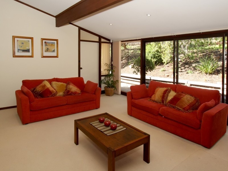 94 Broadmeadow Drive, Flagstaff Hill SA 5159