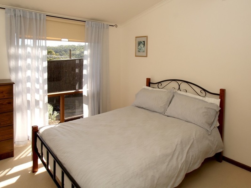 94 Broadmeadow Drive, Flagstaff Hill SA 5159