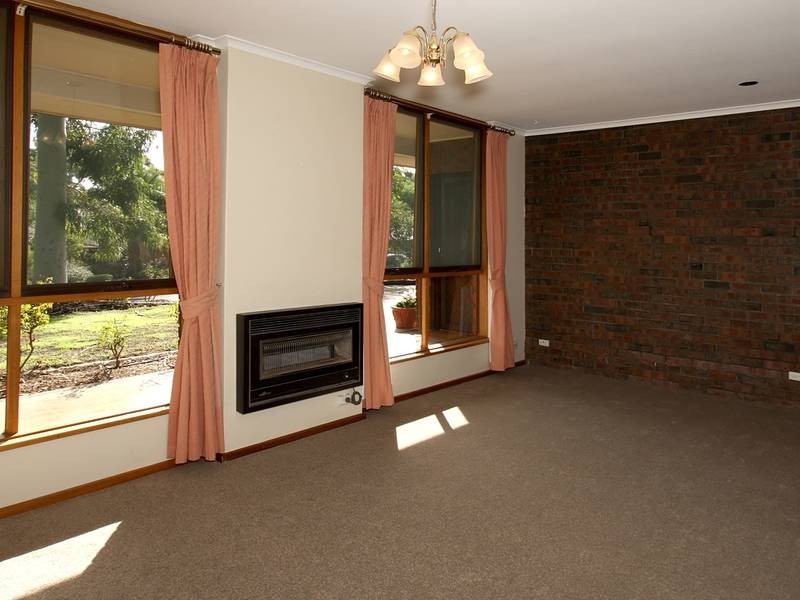 18 Booth Street, Happy Valley SA 5159