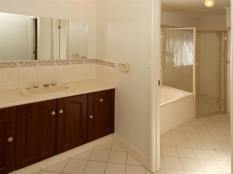 9 Bridgeport Cl, Seaford SA 5169