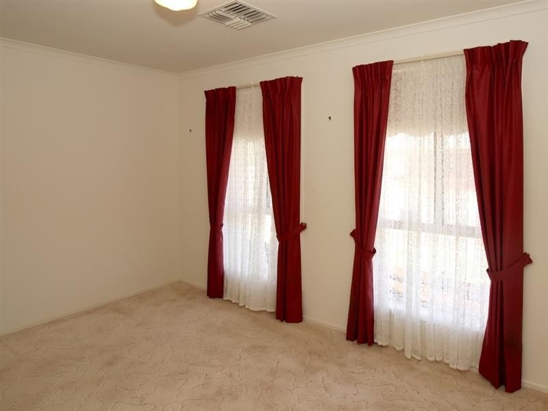 9 Bridgeport Cl, Seaford SA 5169