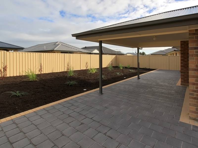 10 Casuarina Avenue, Aldinga Beach SA 5173
