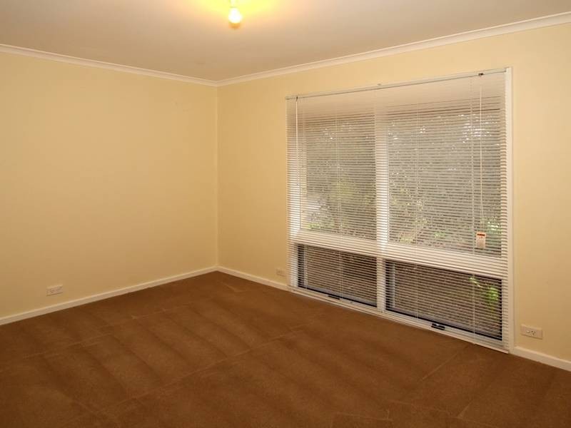 1 Iona Court, Aberfoyle Park SA 5159