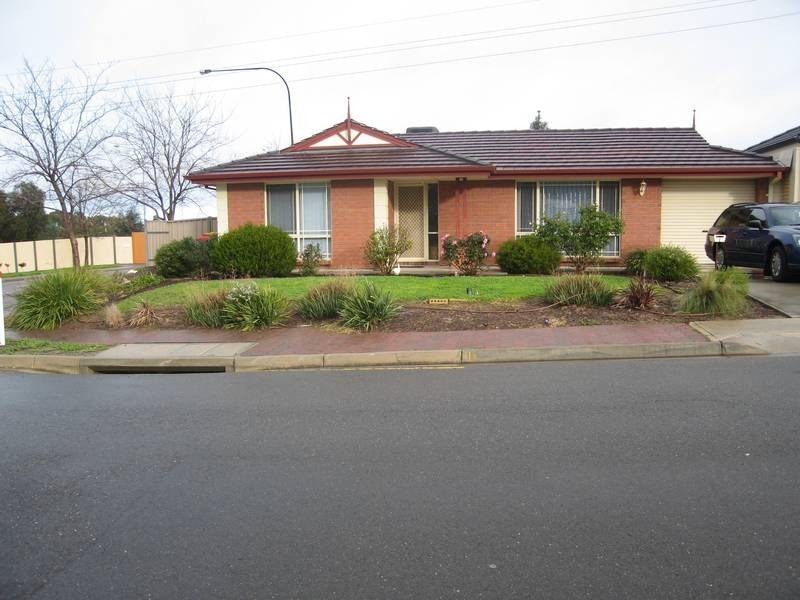 1 Hereford Lane, Woodcroft SA 5162