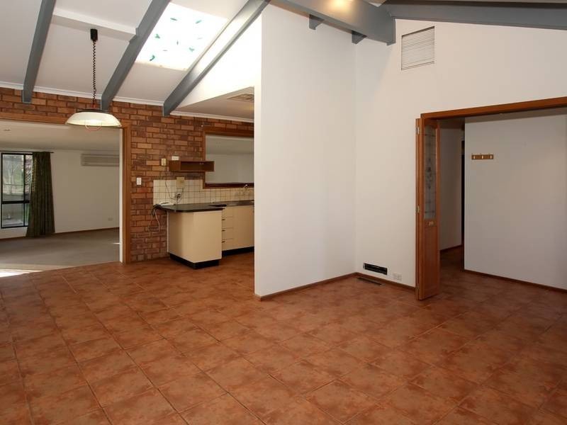 90 Lander Road, Trott Park SA 5158