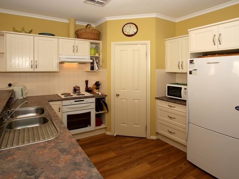 1 Darlington Street, Sturt SA 5047