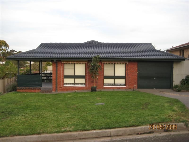 7 Caribbean Crescent, Happy Valley SA 5159