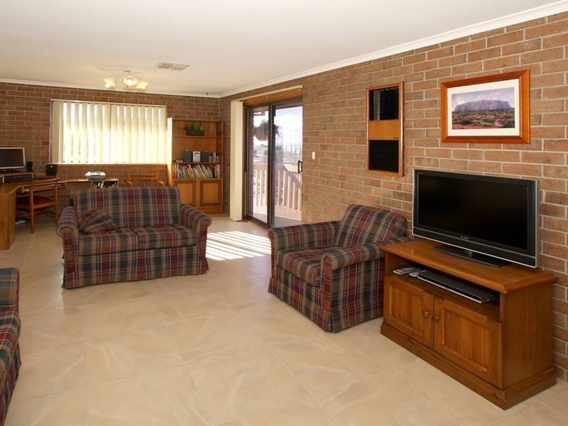 16 Gooroonga Street, Seaview Downs SA 5049